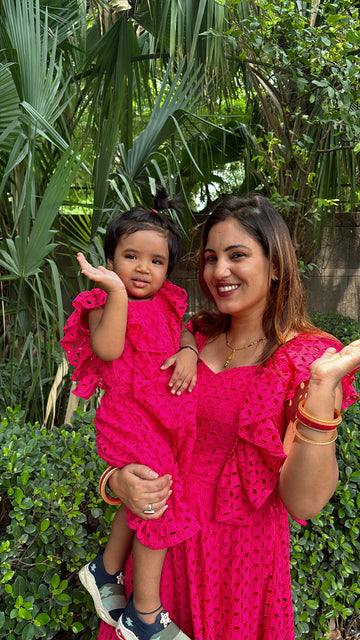 Pink colour Mother Daughters Set