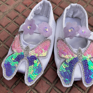 White Colour Handwork cloth shoes